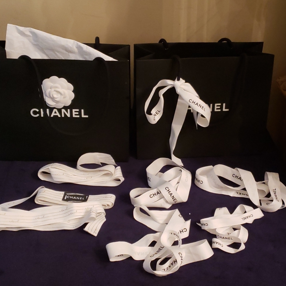 Chanel empty bag &Ribbons